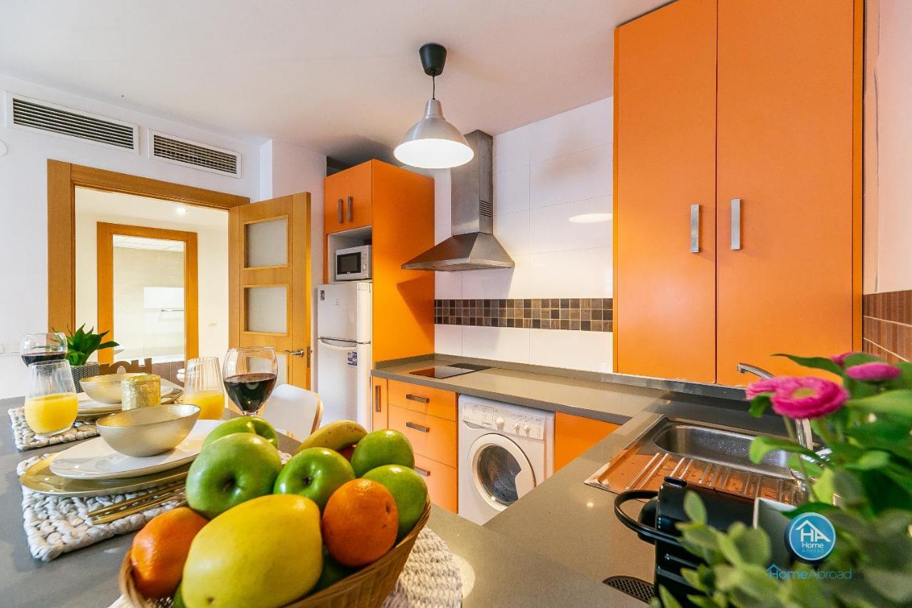 Malaga Boutique Stay - Carlos Haya Area With Parking Buitenkant foto